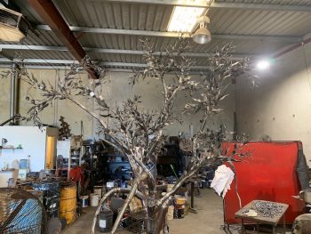 construction-update-our-community-tree-martin-jaine-sculptures-lake-treeby