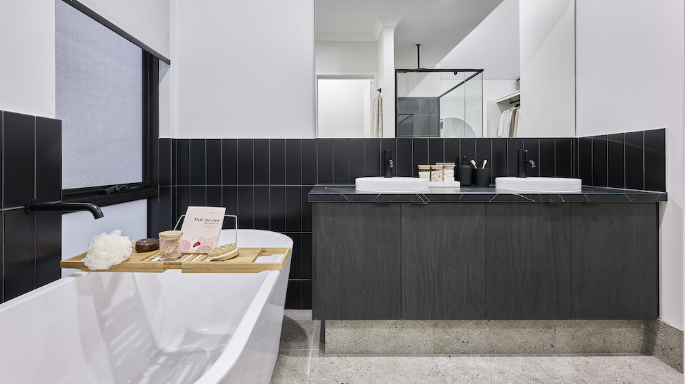 the-fitzroy-by-b1-homes-display-home-lake-treeby-perth-wa-western-australia-ensuite-bathroom-bath-double-vanity-sink