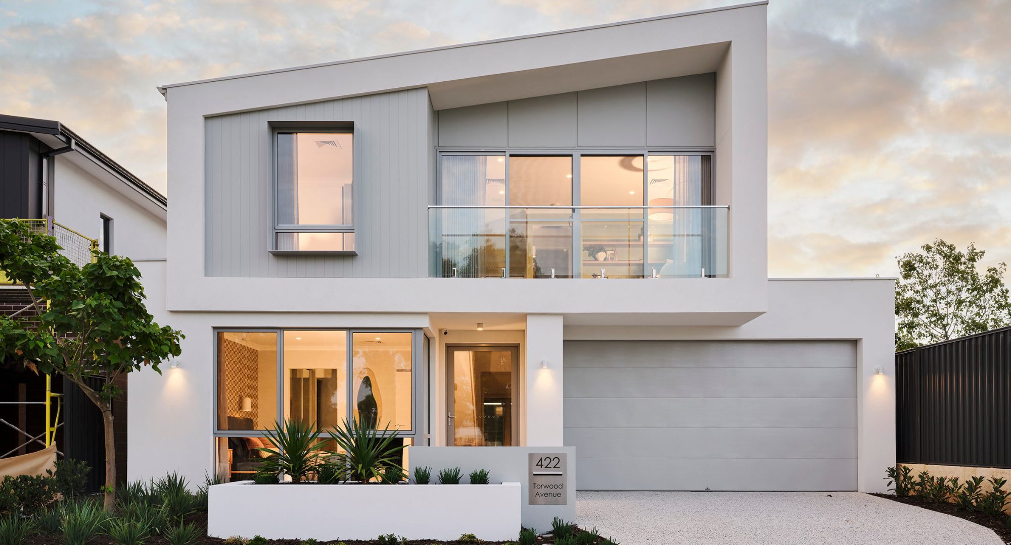 lake-treeby-display-home-the-aspect-101-residential-exterior.jpg